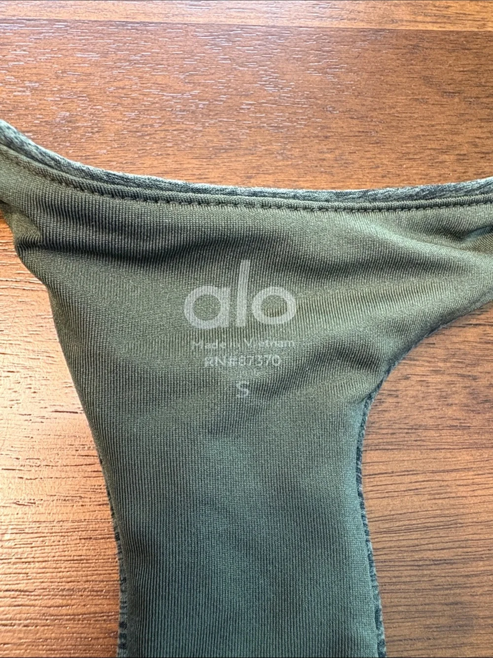 ALO Yoga Heather Green Racerback V-Neck Sports Bra